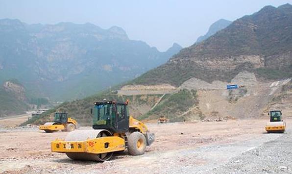 工業(yè)廠房降溫設備